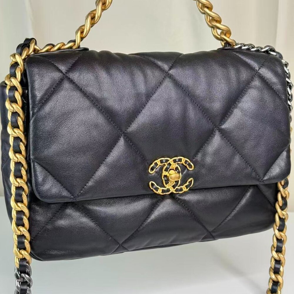 Chanel Black 19 Medium Shoulder Bag with Gold Chain Crossbody Strap - Picture 7 of 10